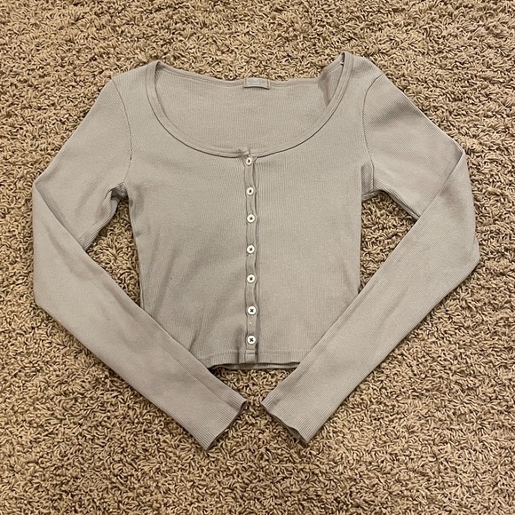 Brandy Melville Tops - Brandy Melville/John Galt Full Button Zelly Long Sleeve Top Purple/Gray